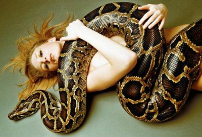 girl-and-snake-04.jpg